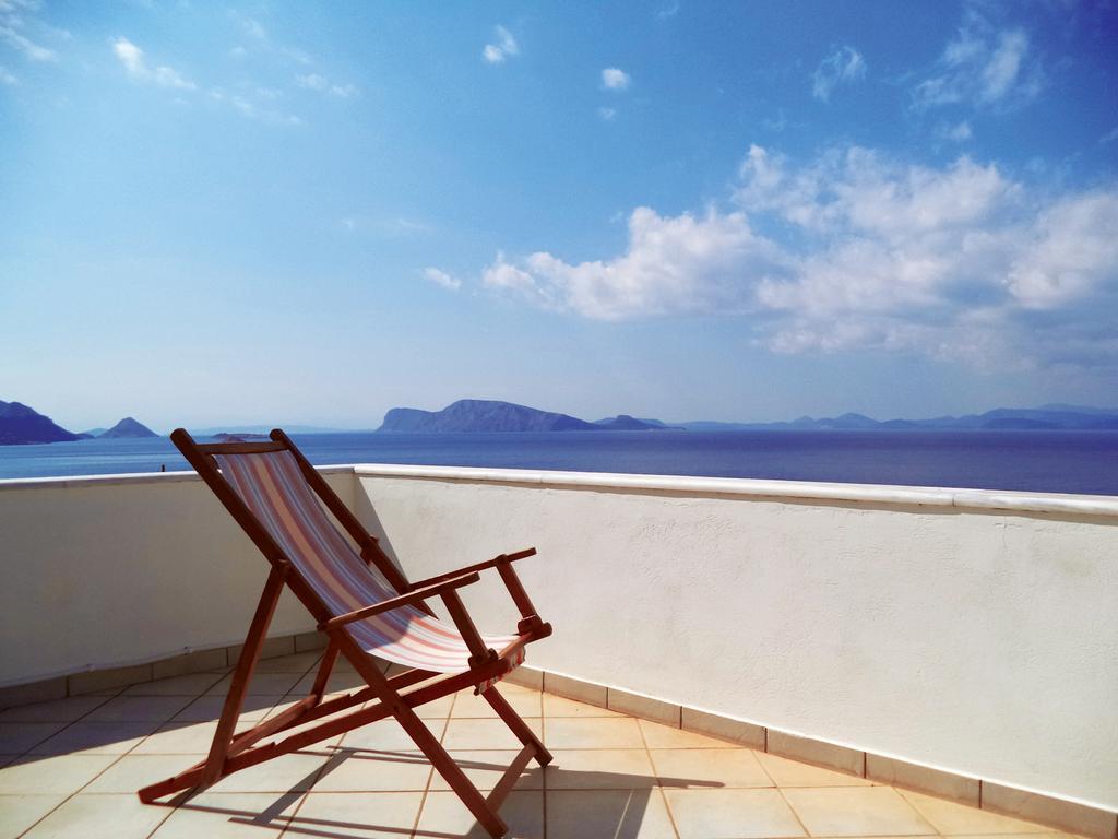Vlichos Studio Apartment Hydra  Room photo