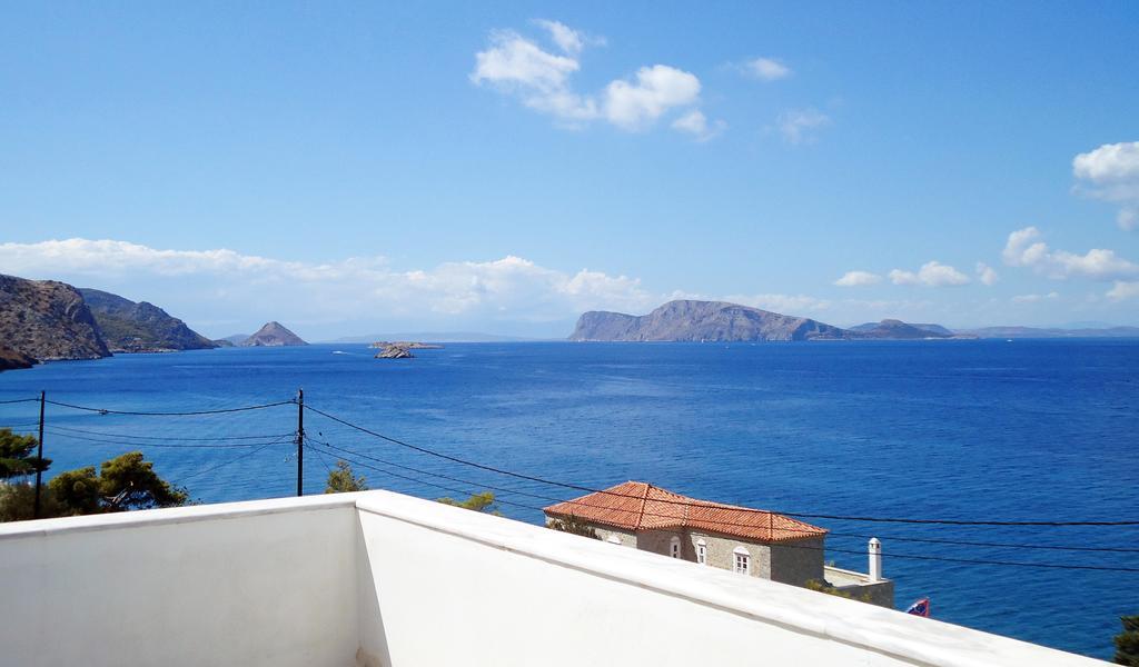 Vlichos Studio Apartment Hydra  Room photo